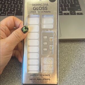 Dashing Diva Gloss Gel Palette - Glittering Silver